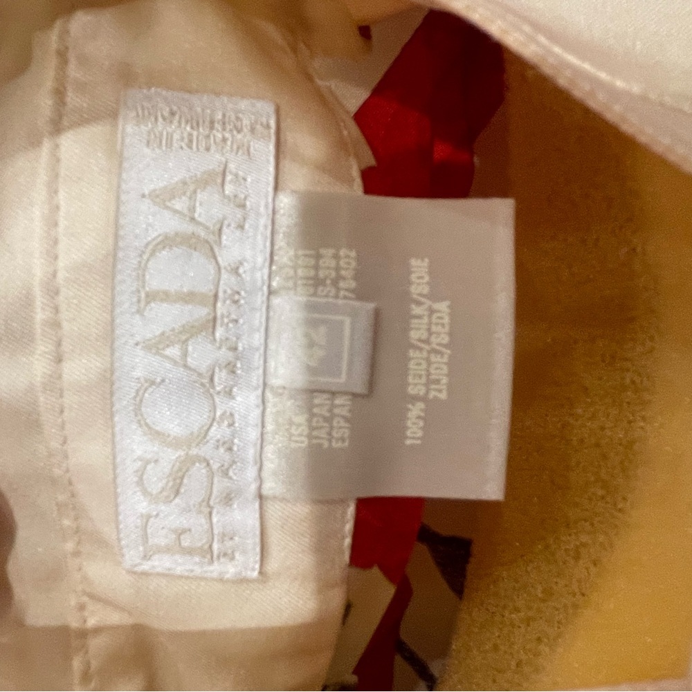 Escada Cream and Fuchsia Blouse - size 42 - Picture 3 of 3